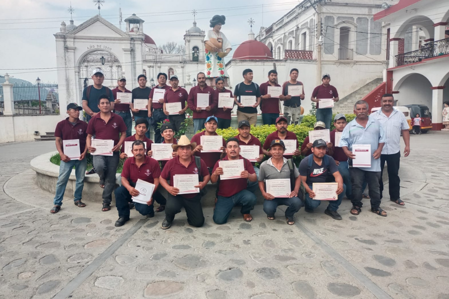 Policías municipales reciben capacitación en Villa Hidalgo Yalálag